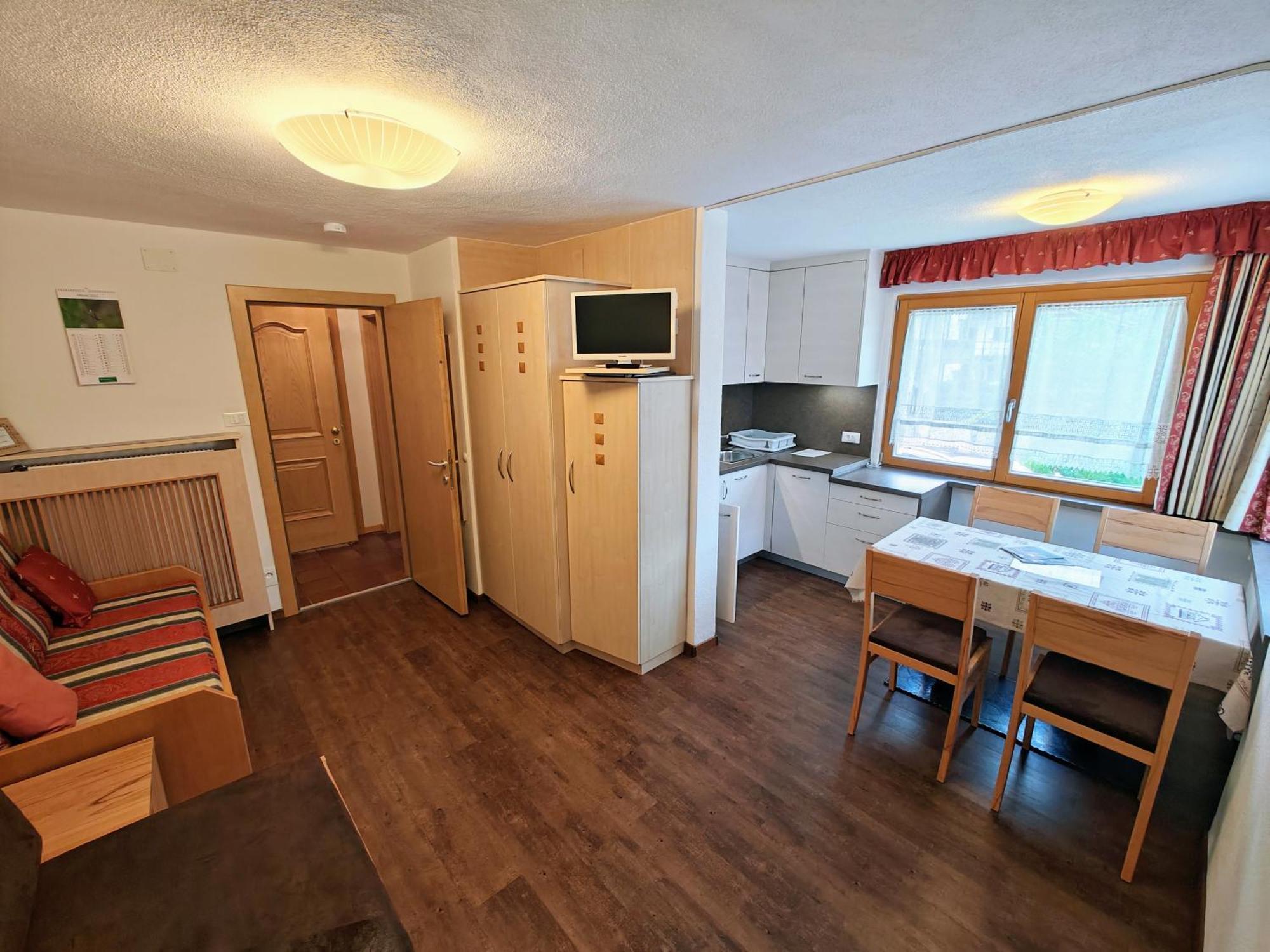 Apartments Brunella La Villa  Exteriör bild