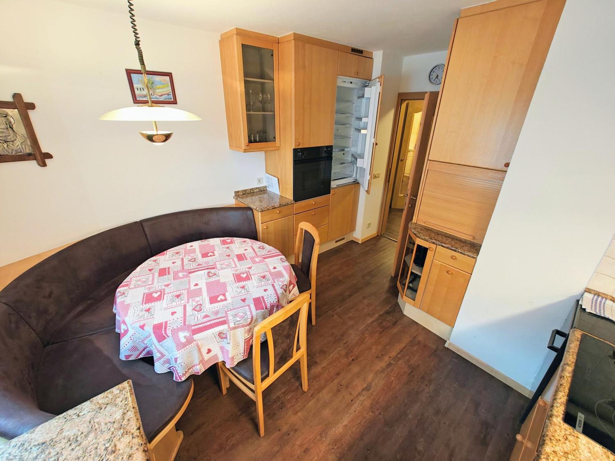 Apartments Brunella La Villa  Rum bild